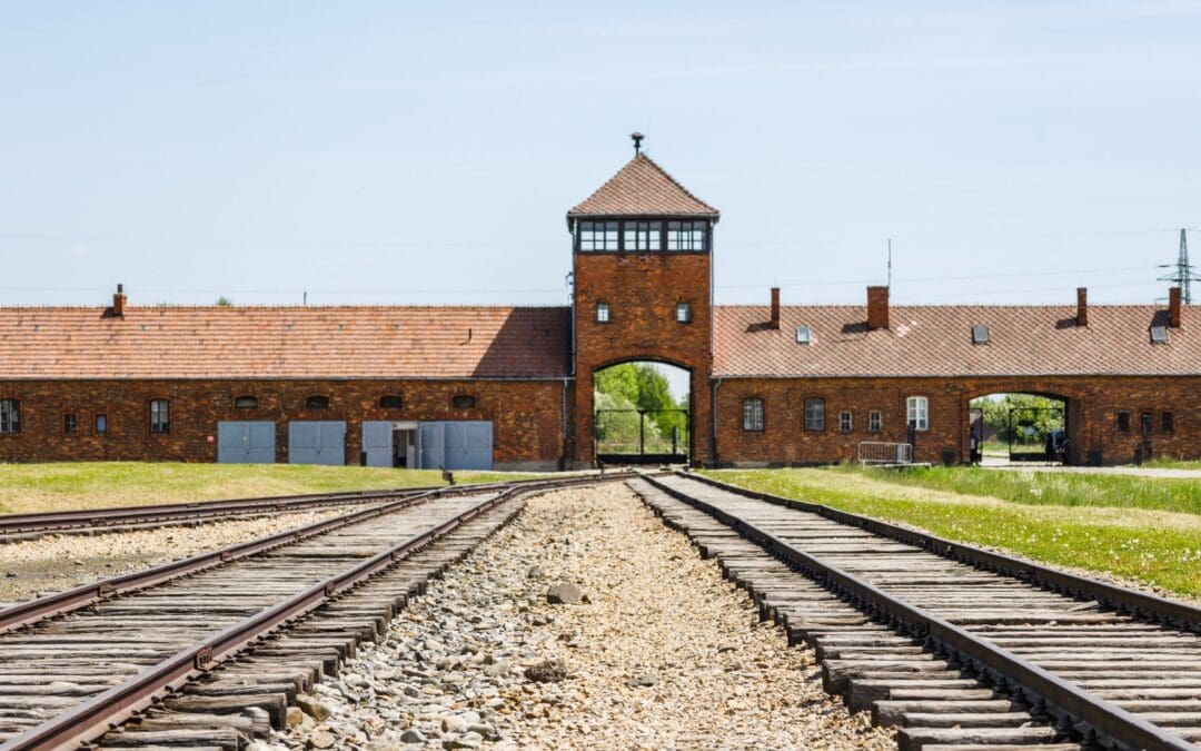 EVJCC Holocaust Education Center partners with YU for Holocaust education certificate